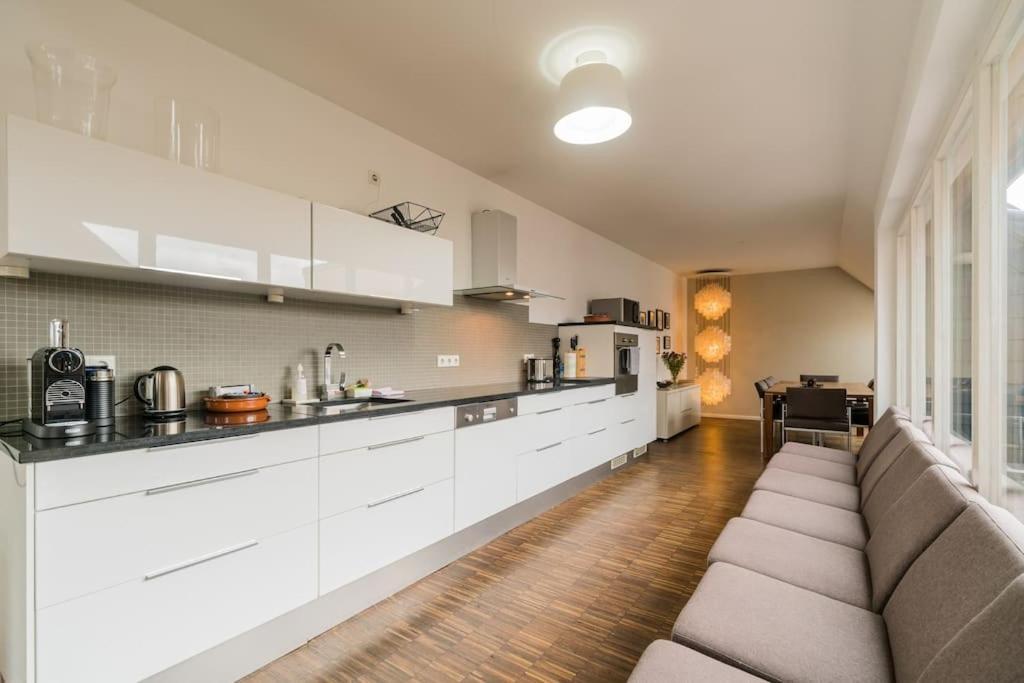 Ruhige Dachwohnung Mit Terrasse Berlin Mitte - Spacious Modern Rooftop Loft In Berlin Mitte 외부 사진
